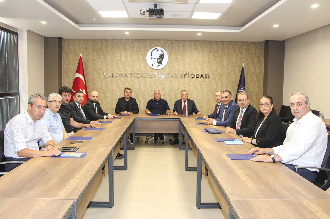 YTSO’DA BANKA MÜDÜRLERİYLE TOPLANTI YAPTI