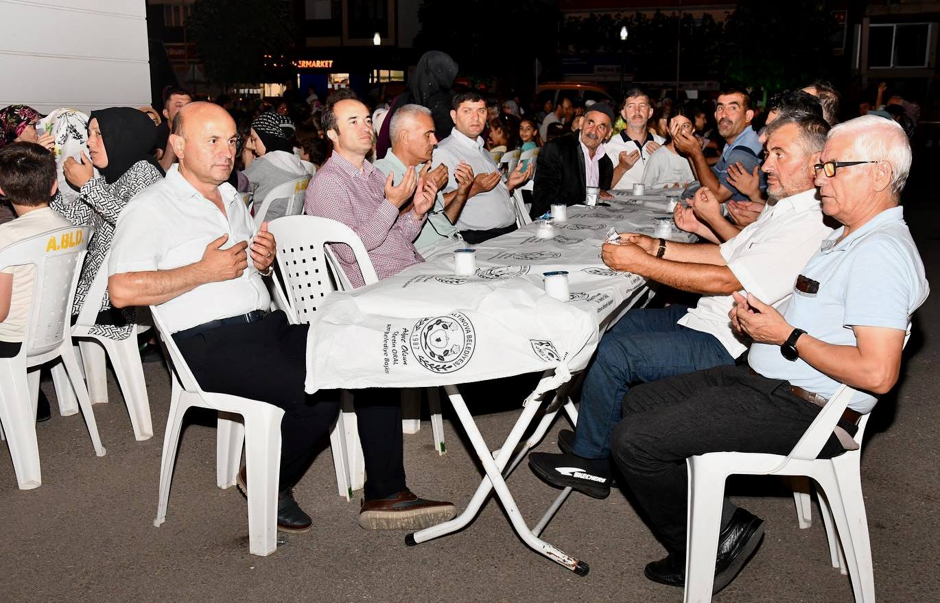 AŞURELER, BAŞKAN ORAL’DAN