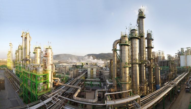 AKKÖK HOLDİNG, EN BÜYÜKLER ARASINDA