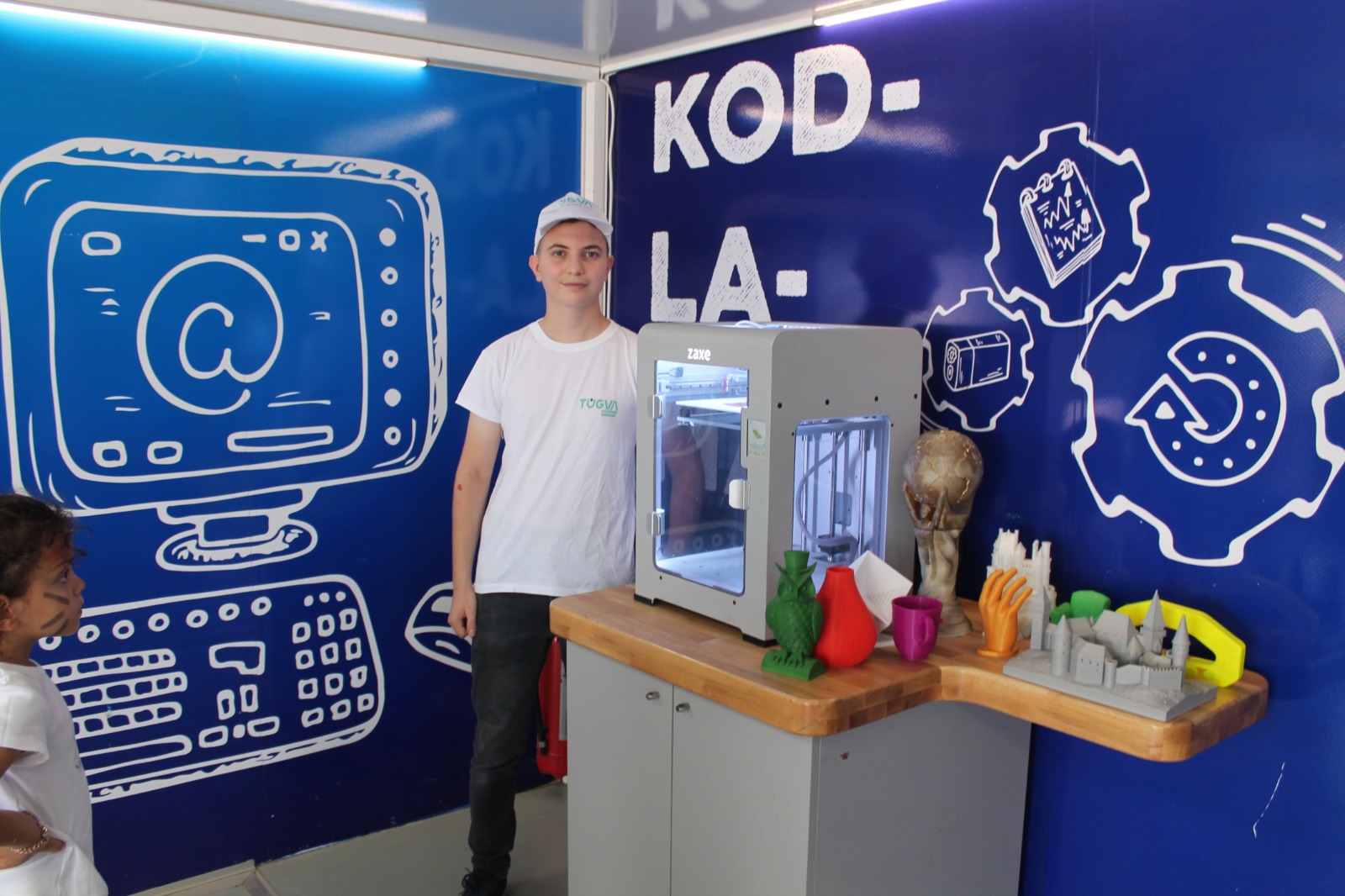 SEYYAH İCATHANE TIRI YOĞUN İLGİ GÖRDÜ