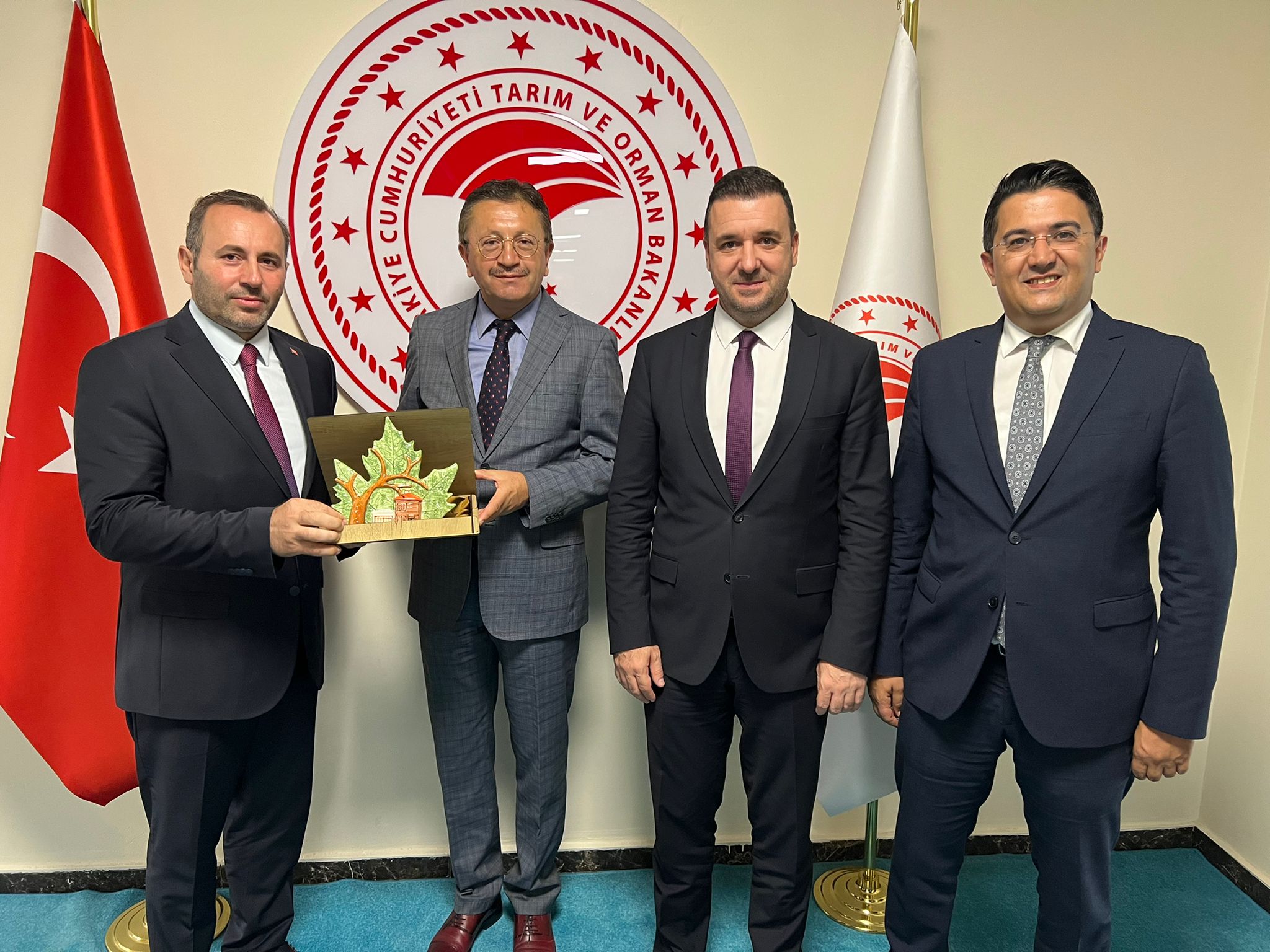 BAŞKAN VEKİLİ TUTUK’DAN ANKARA ÇIKARMASI
