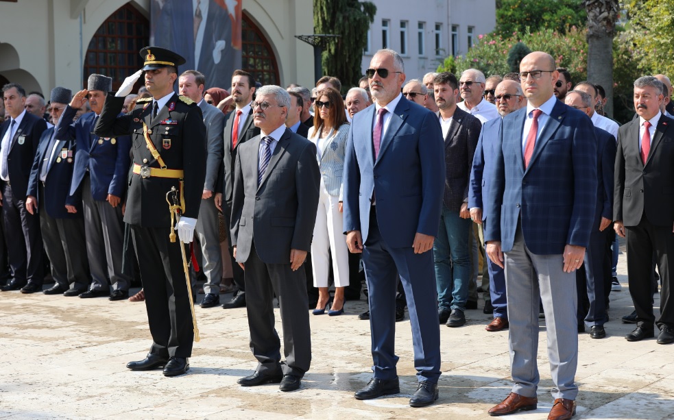 30 AĞUSTOS ZAFER BAYRAMI RESMİ TÖREN İLE KUTLANDI