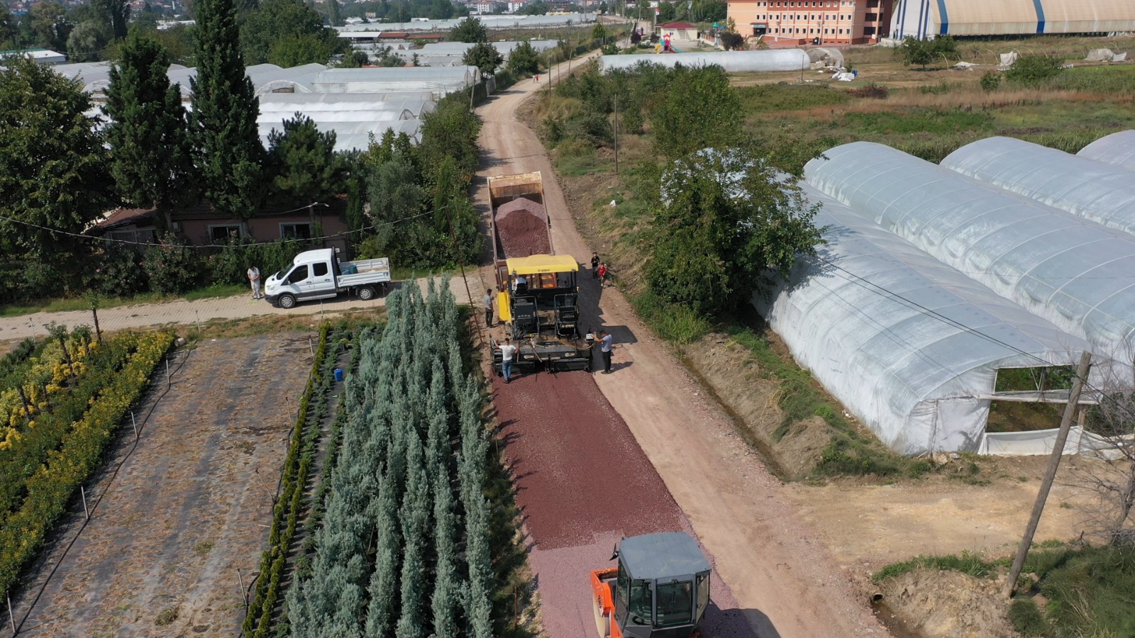 SEYRANTEPE MAHALLESİ ÖZLENEN VE BEKLENEN HİZMETLERE KAVUŞUYOR
