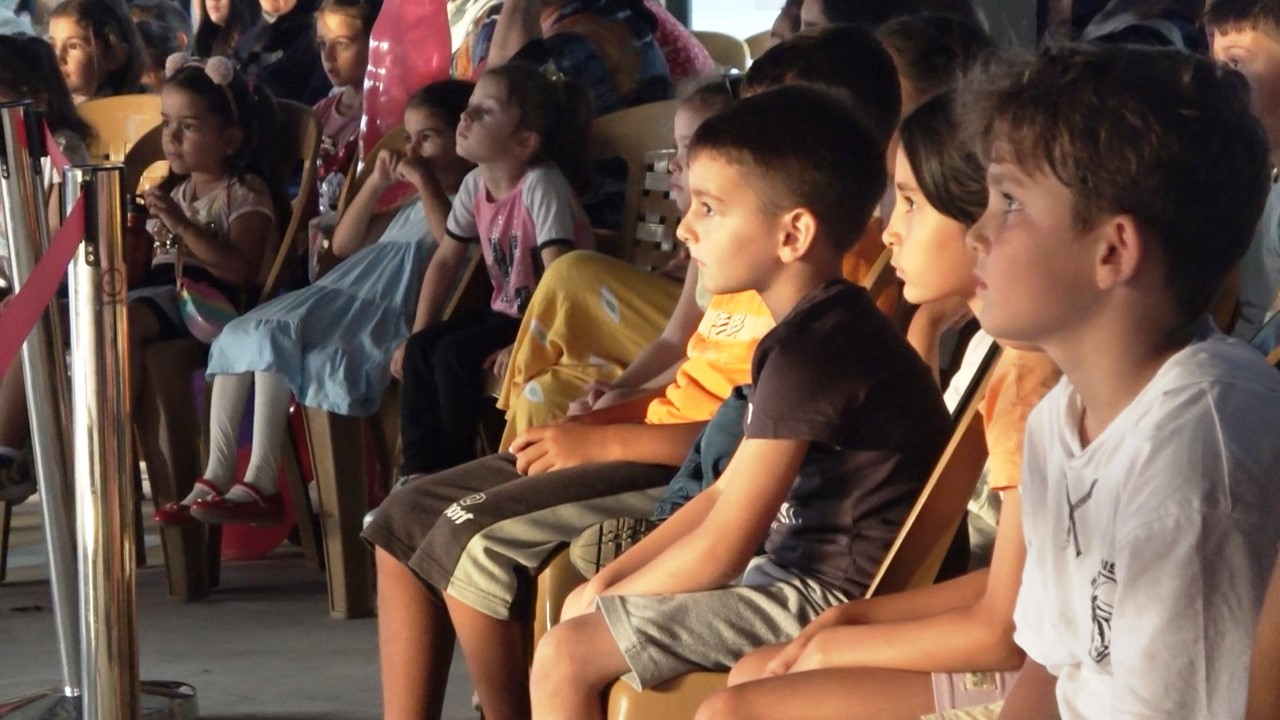 ALTINOVA 2. ÇOCUK FİLM FESTİVALİ YAPILDI