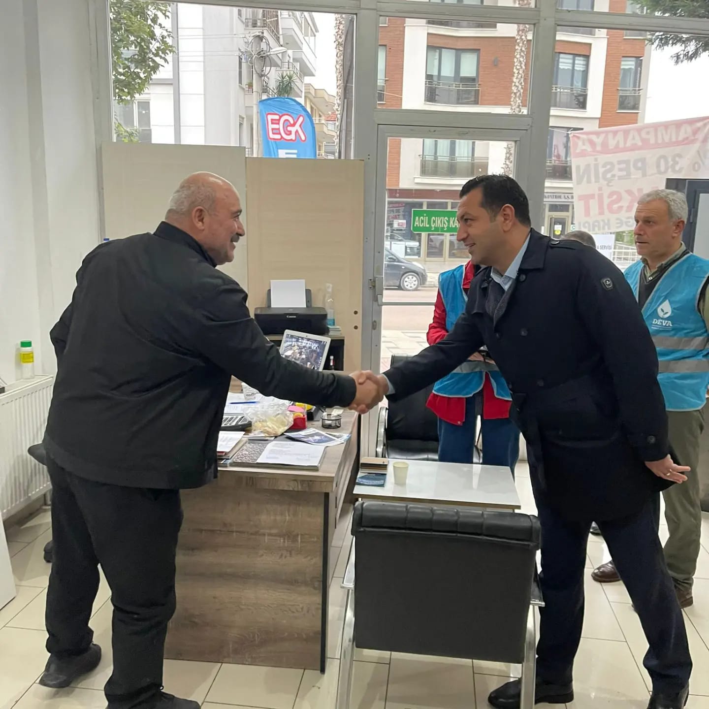 ‘DEVA’ SAHADAN ÇIKMIYOR