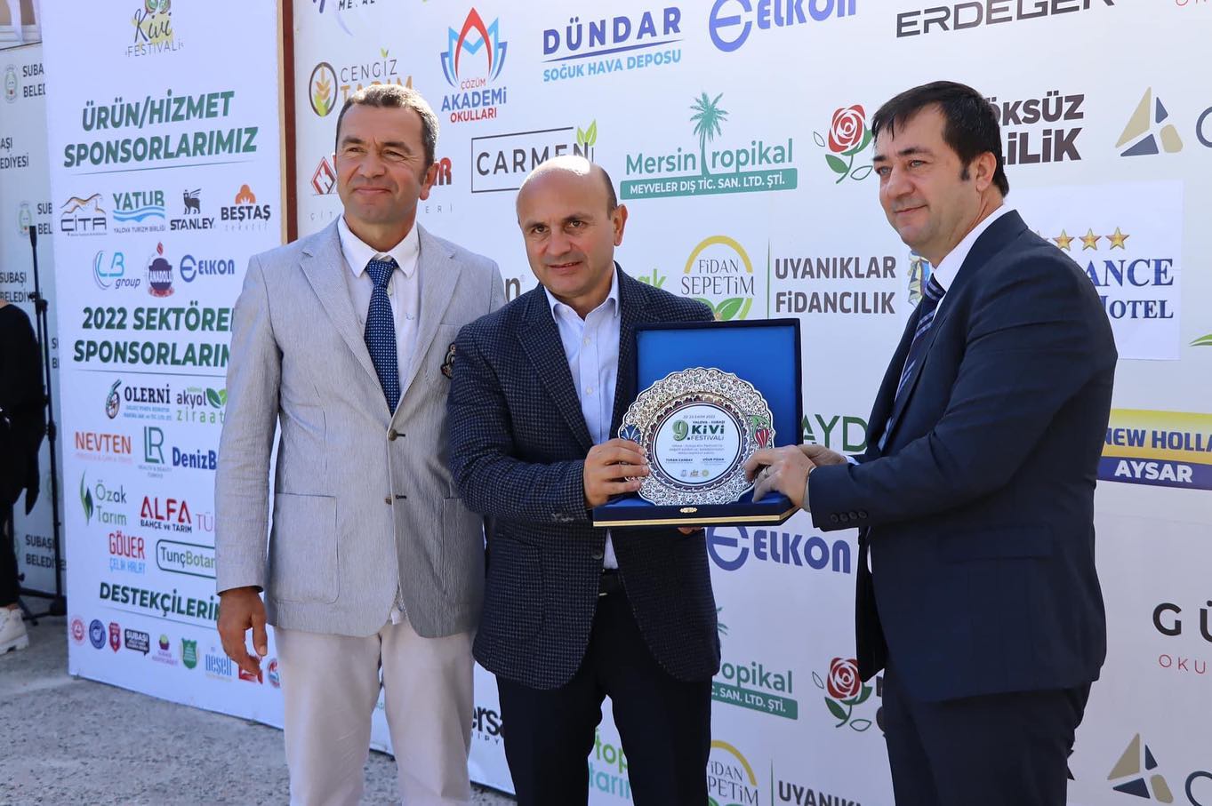 SUBAŞI 9. KİVİ FESTİVALİNE YOĞUN KATILIM