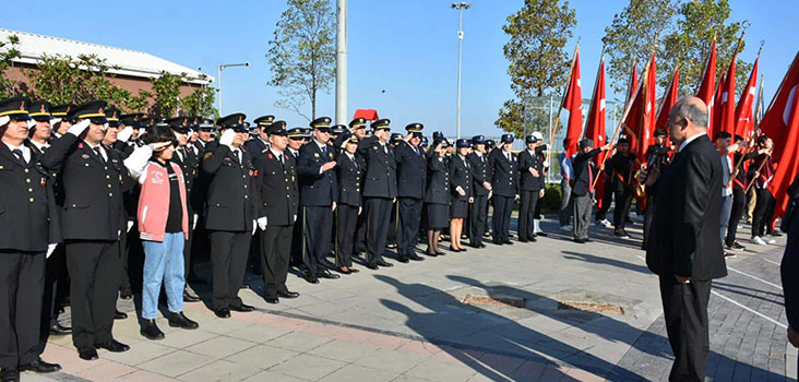 YALOVA’DA 29 EKİM KUTLAMASI YAPILDI