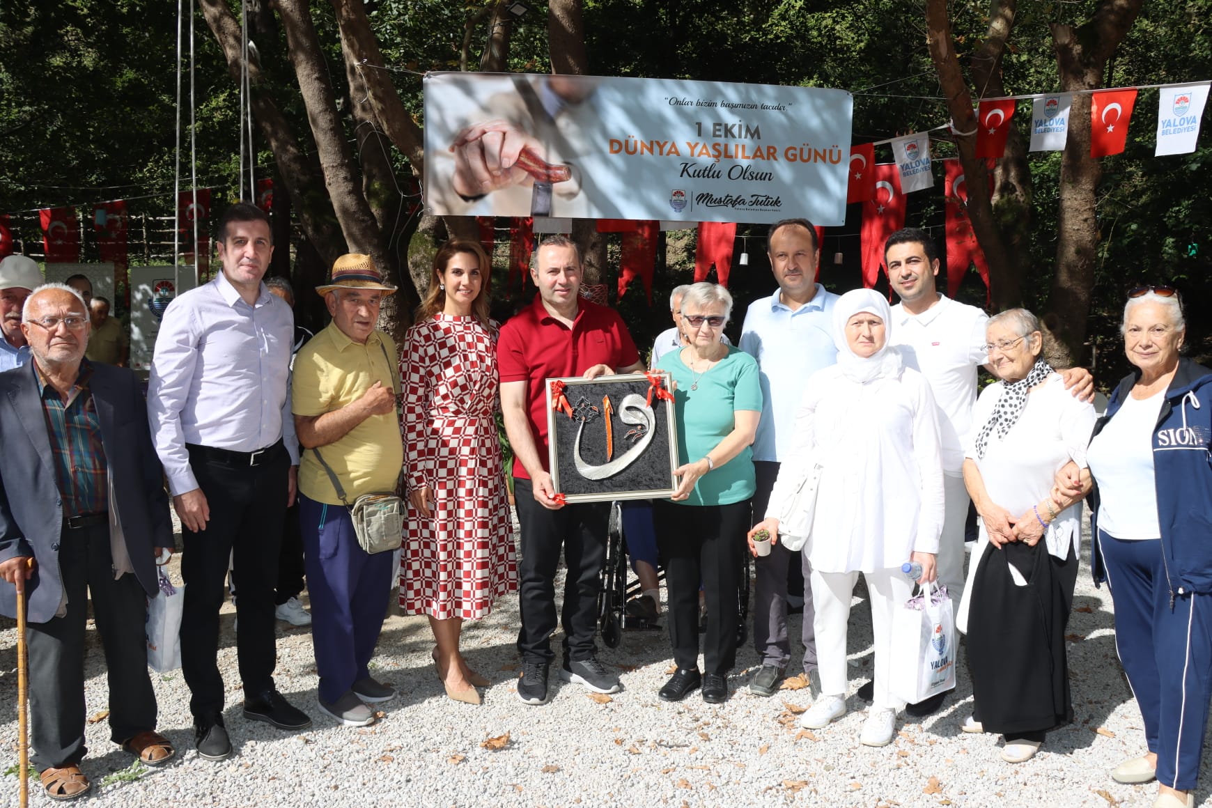 BAŞKAN VEKİLİ TUTUK, “HER ZAMAN YANINIZDAYIZ”