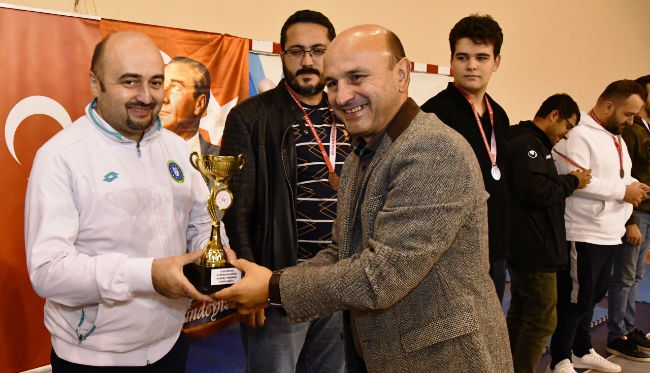 ORAL:SATRANÇ, ZİHNİ GELİŞTİRİR