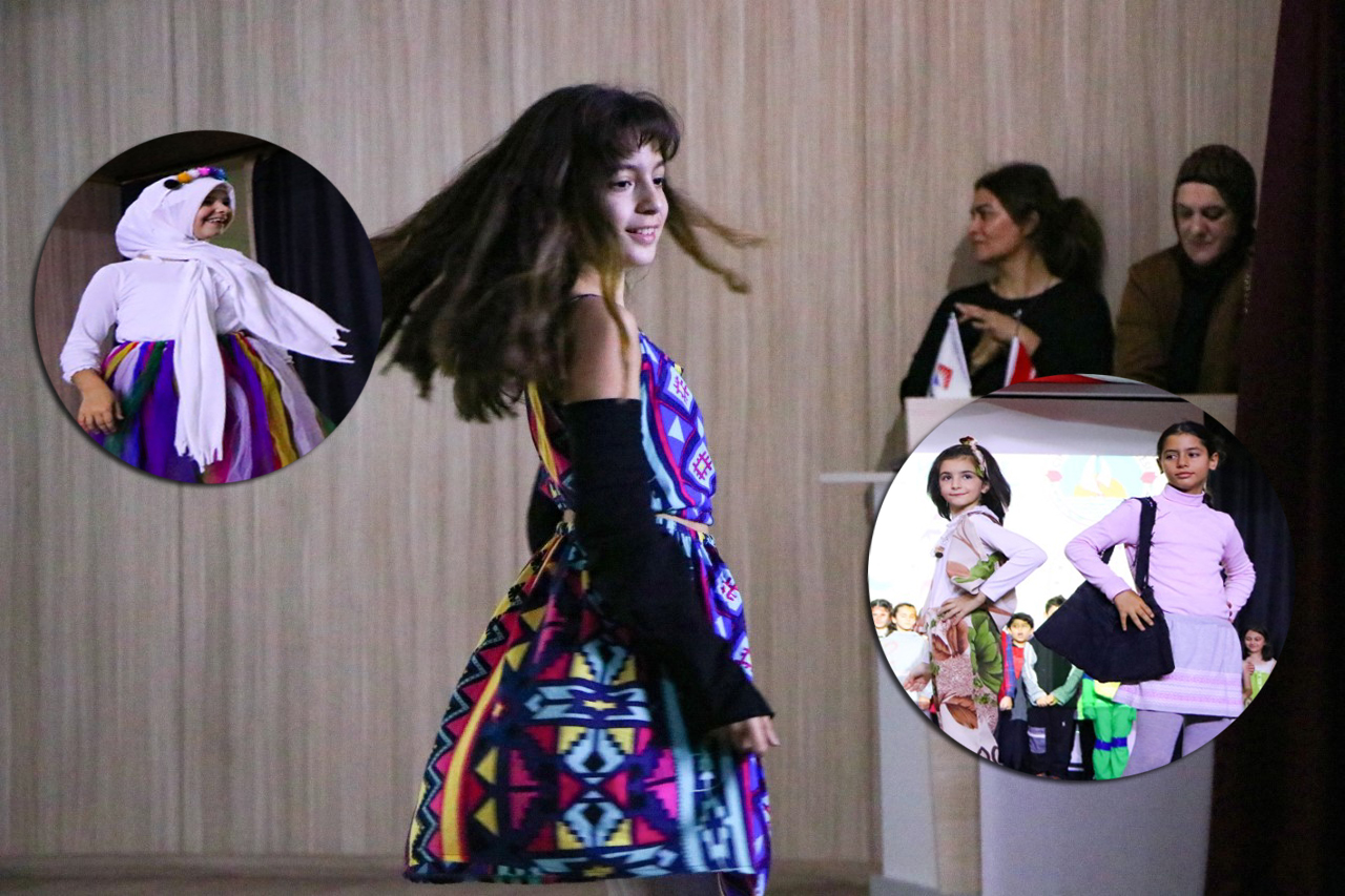 ÇİFTLİKKÖY’DE ÖĞRENCİLERDEN SÜRDÜRÜLEBİLİR MODA DEFİLESİ