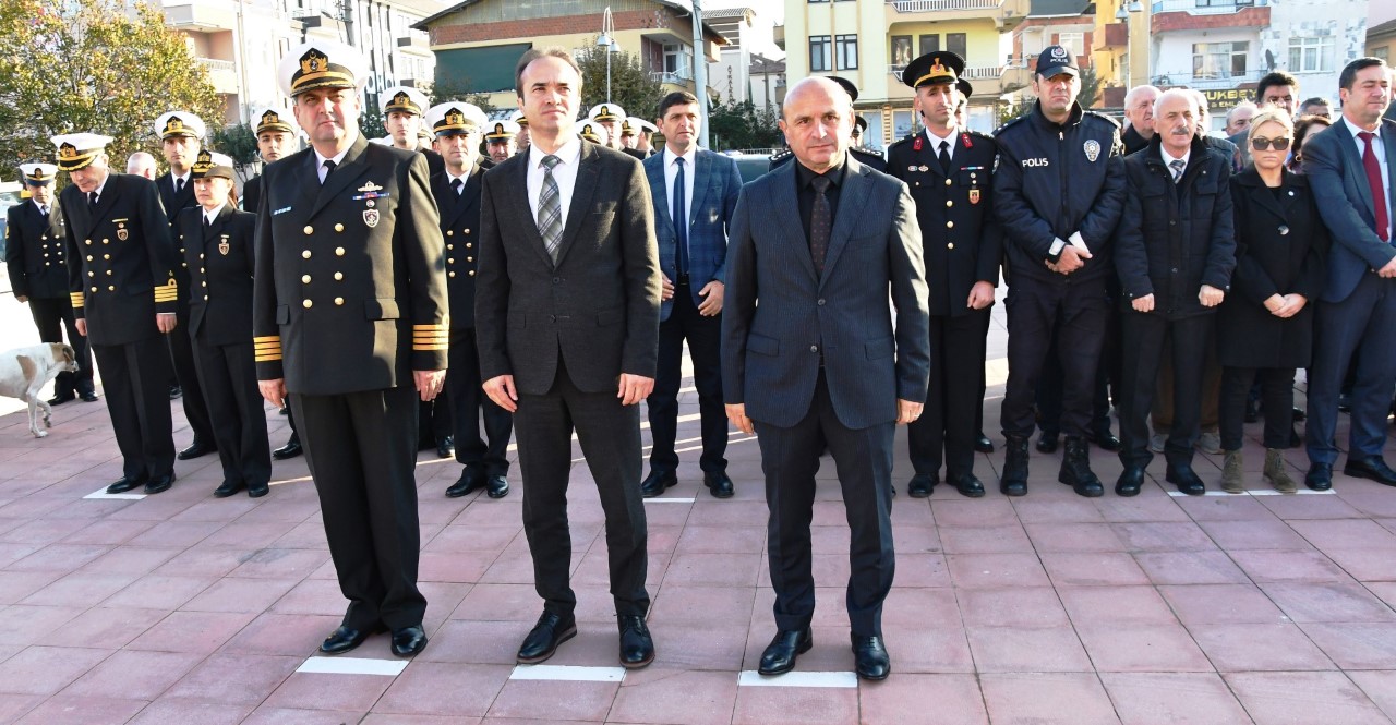 ALTINOVA’DA ULU ÖNDER ATATÜRK SAYGI, MİNNET VE ÖZLEMLE ANILDI