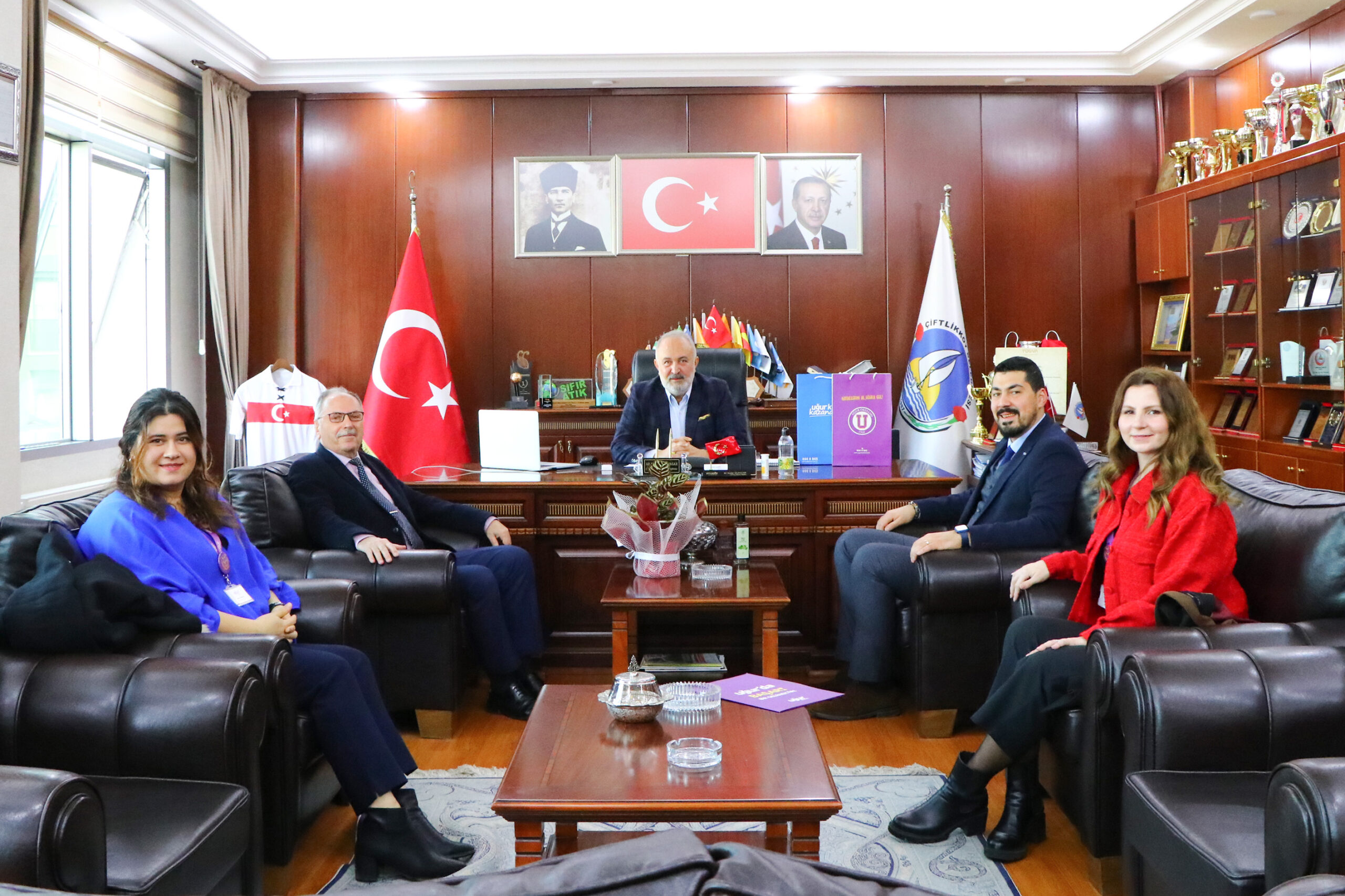 Başkan silpagar eğitimde indirim protokolünü imzaladı