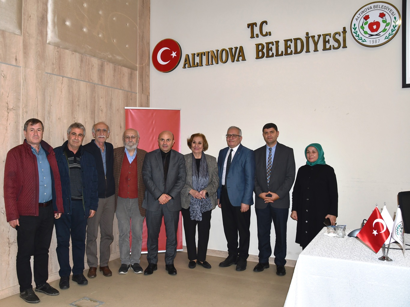 “insanlara, zorunda olma duygusu aşıladılar”