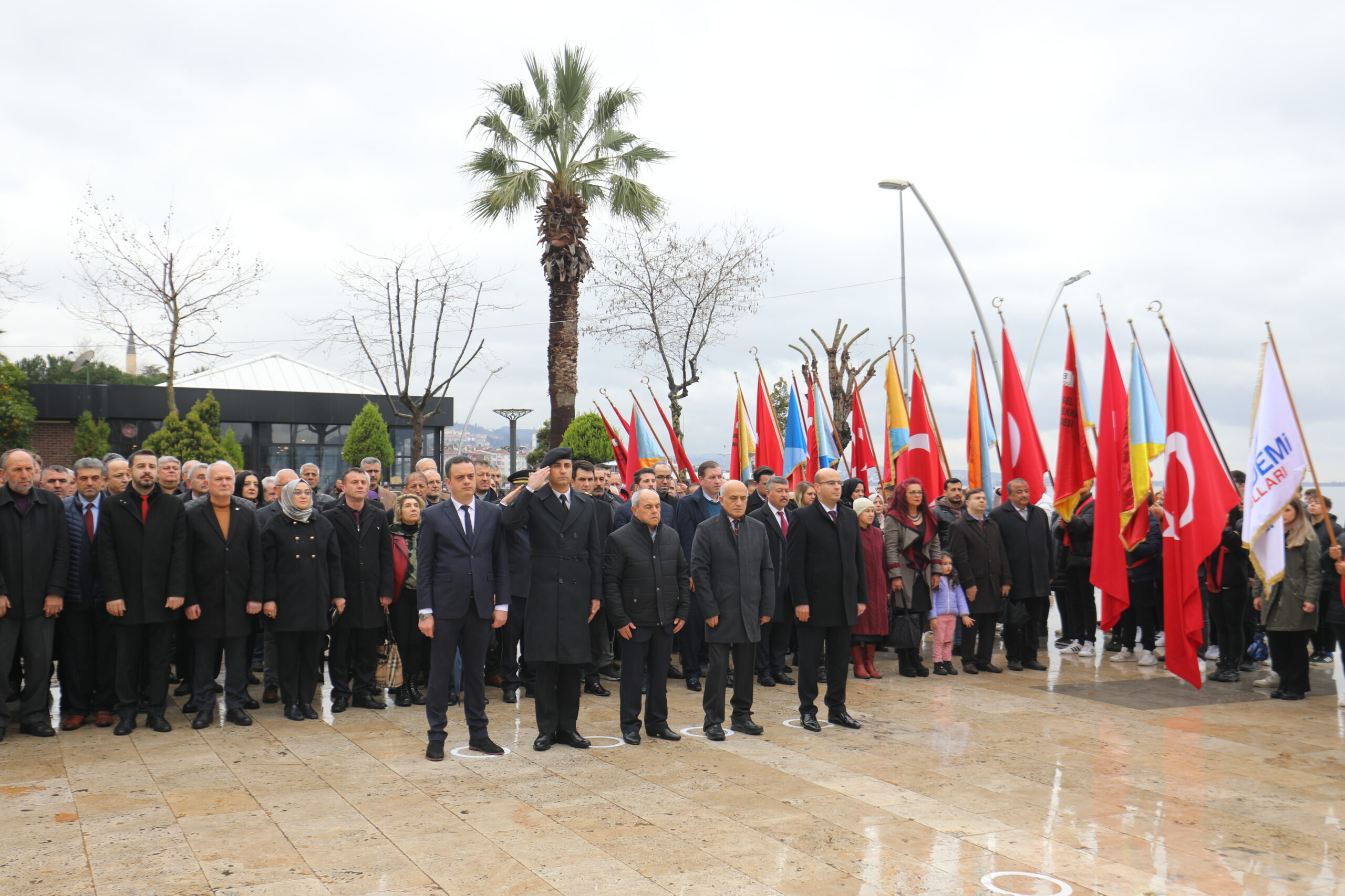 ÇANAKKALE ŞEHİTLERİ ANILDI