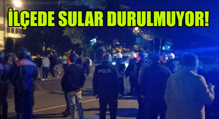 KAYMAKAM ÖFKELİ GENÇLERİ SAKİNLEŞTİRMEYE ÇALIŞTI