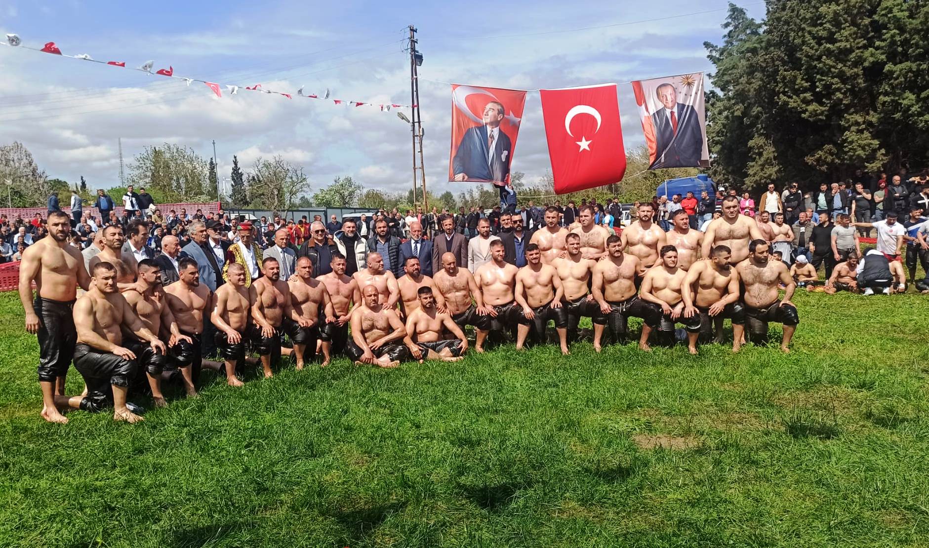 7. HERSEK YAĞLI GÜREŞLERİ’NİN BAŞPEHLİVANI HÜSEYİN GÜMÜŞALAN OLDU