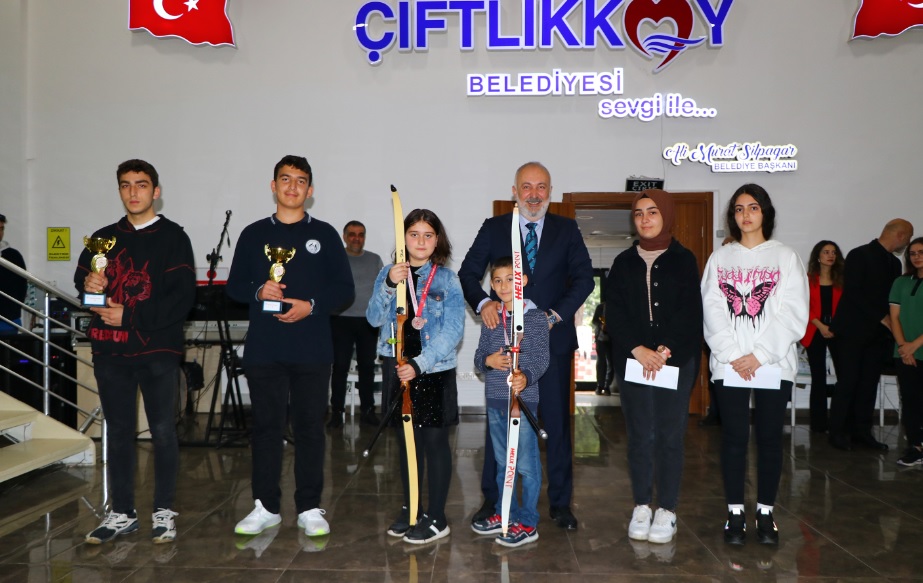 ÇİFTLİKKÖY’DE COŞKULU 19 MAYIS
