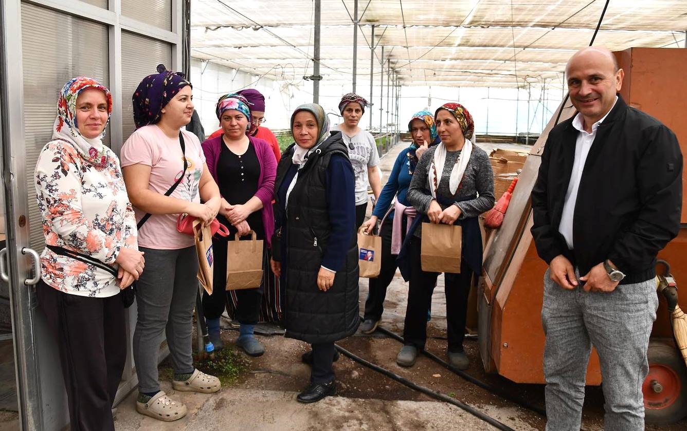 ‘TÜRKİYE’NİN İNŞASINDA KADINLARIMIZ ÖNEMLİ BİR ROL ÜSTLENİYOR’