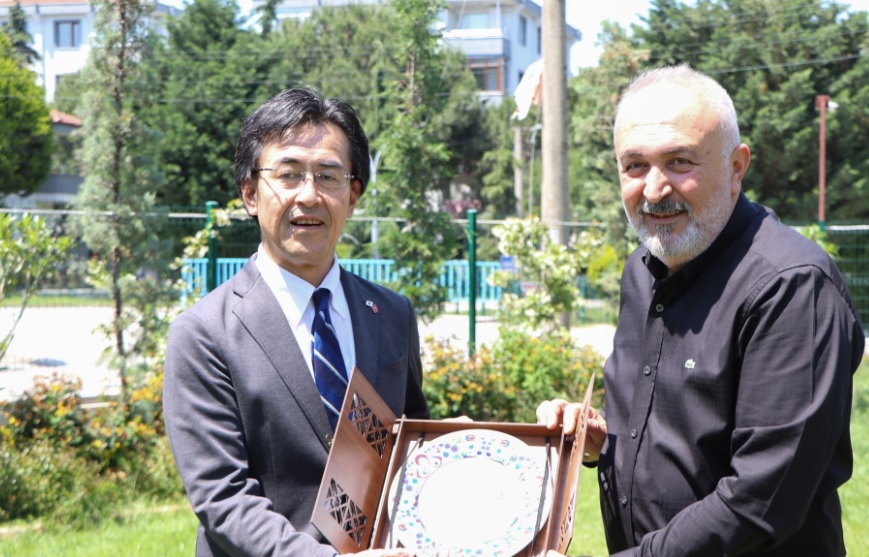 JAPON BAŞKONSOLOSU KASAHARA ÇİFTLİKKÖY’DE