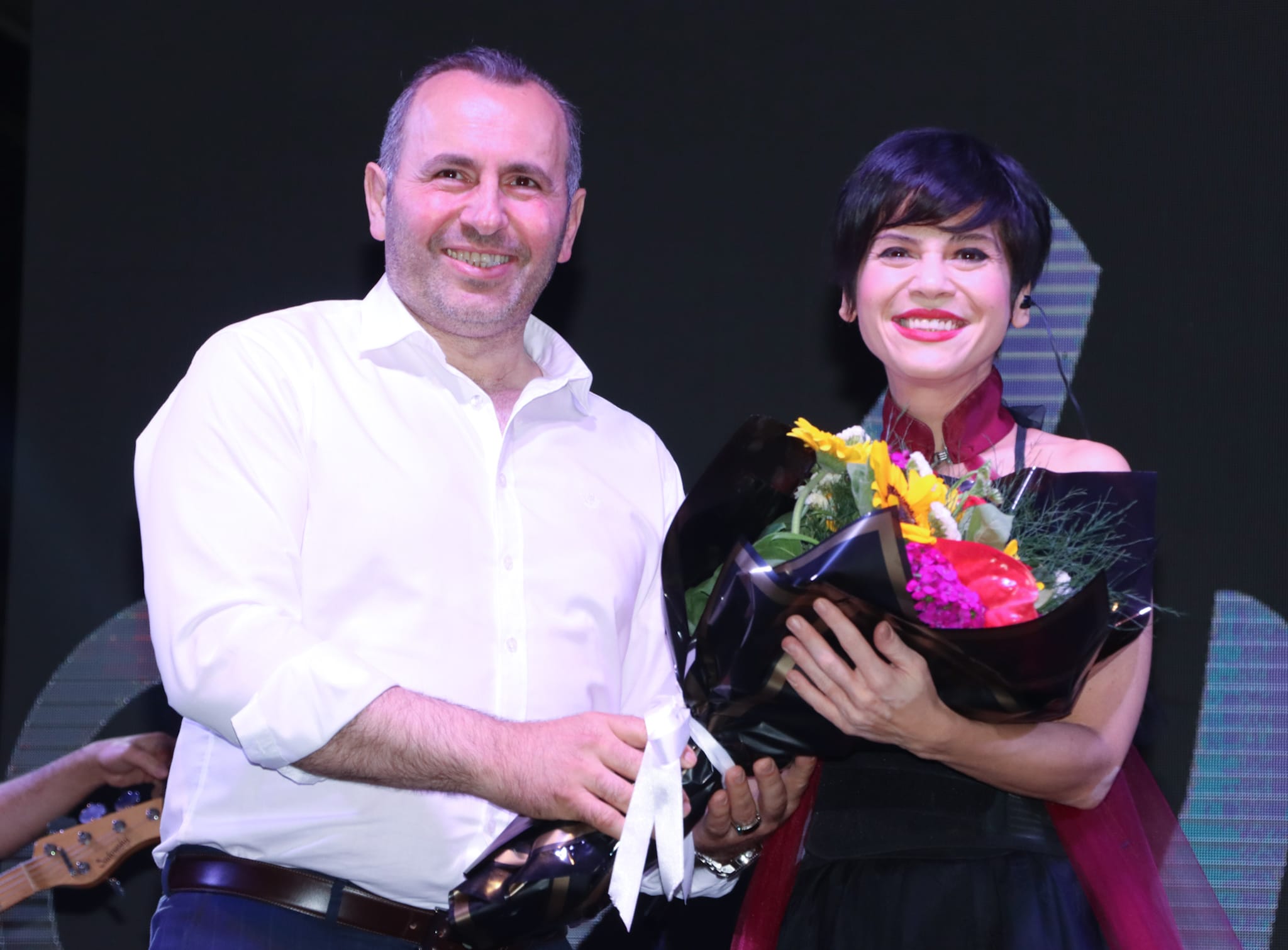 GENÇLİK FESTİVALİ DOLU DOLU GEÇTİ