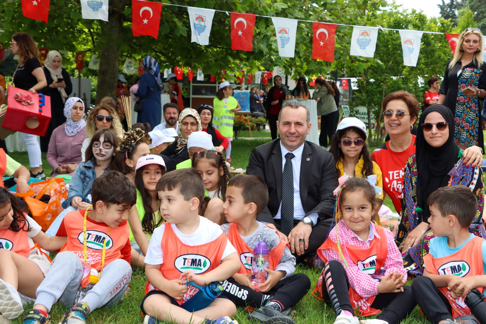 YALOVA BELEDİYESİ ÇEVRE KONUSUNDA FARKINDALIK YARATIYOR