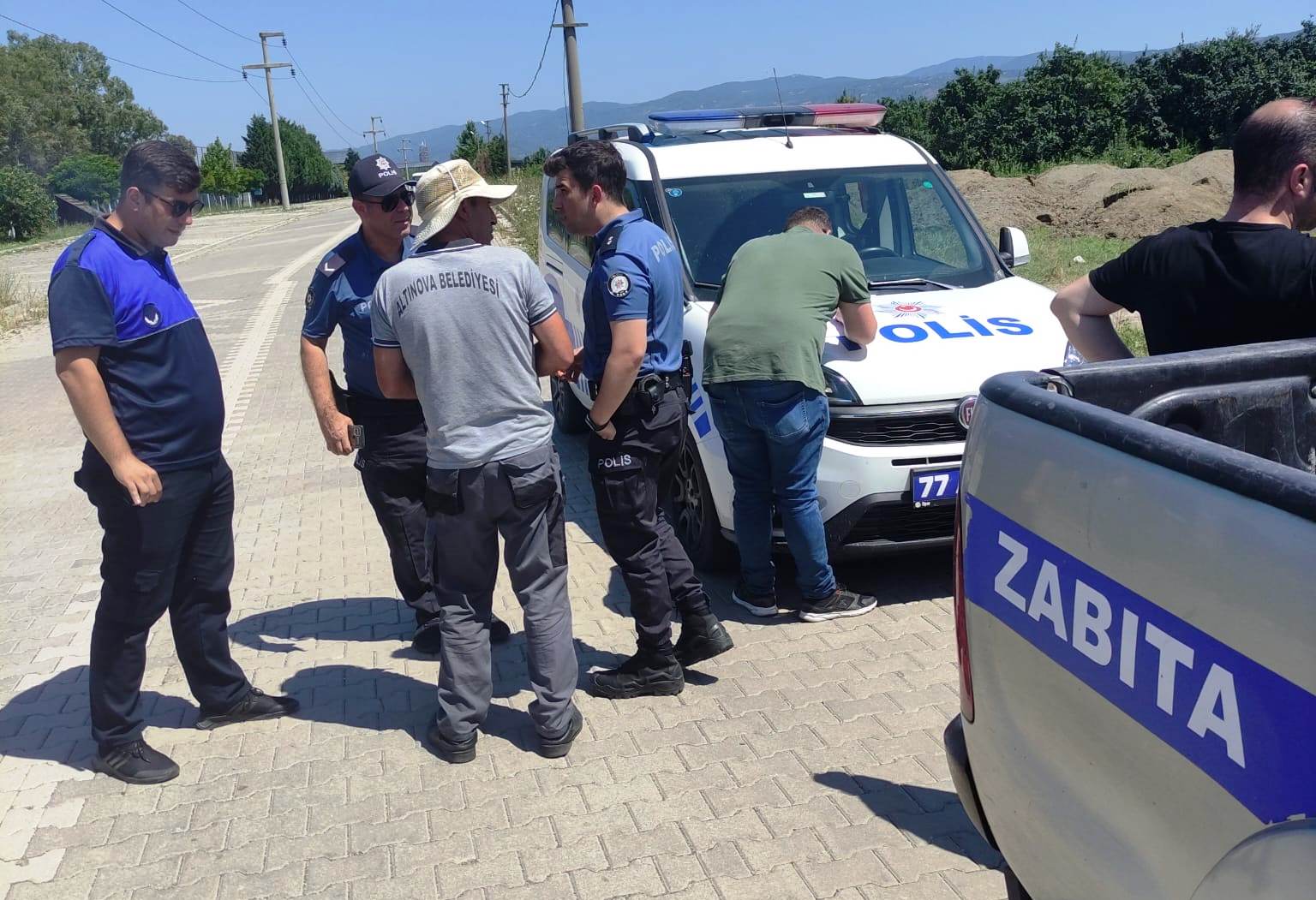 ALTINOVA’DA DENİZ BÖRÜLCESİ YAKALANDI