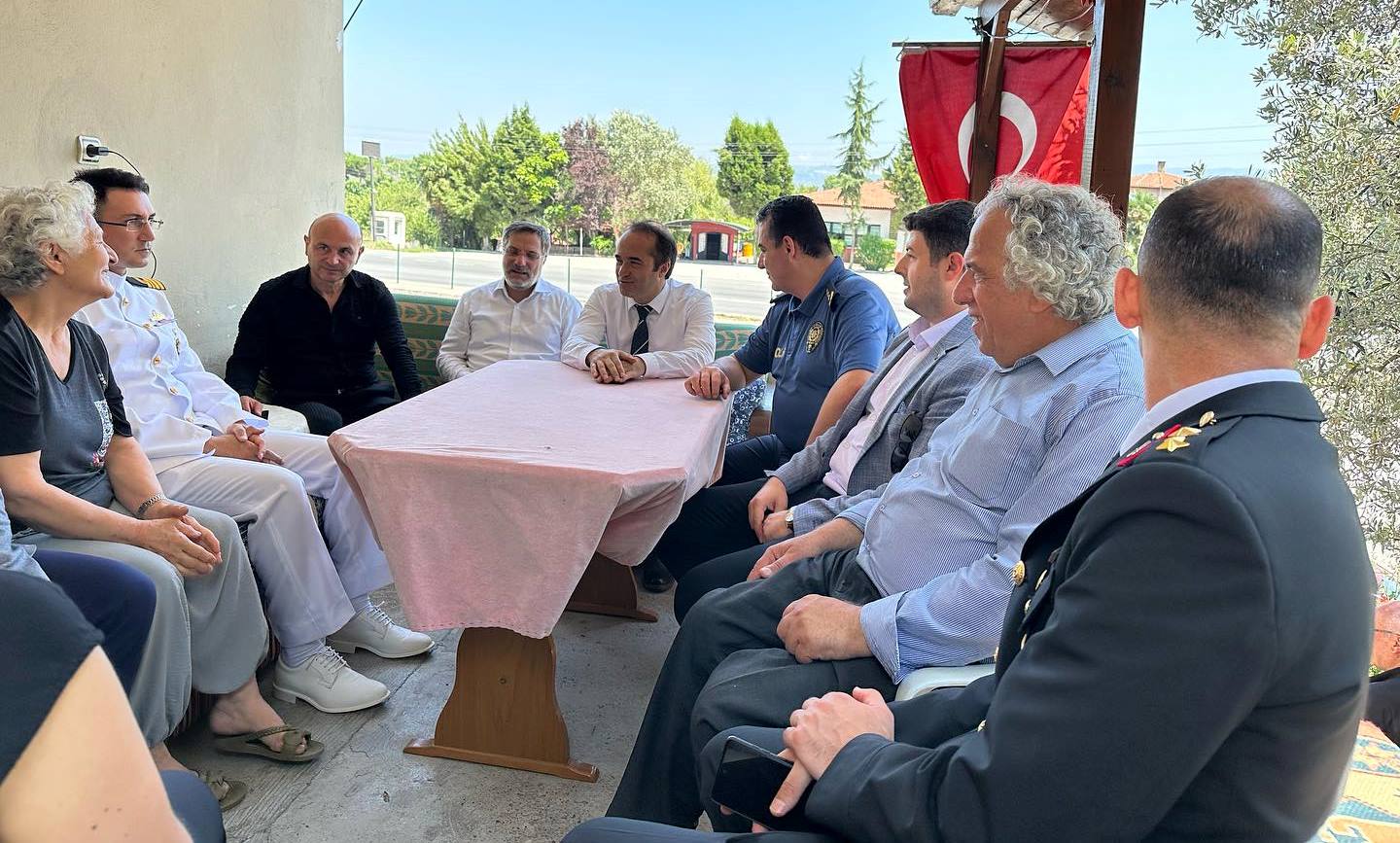 ALTINOVA’DA ŞEHİT AİLELERİ ZİYARET EDİLDİ