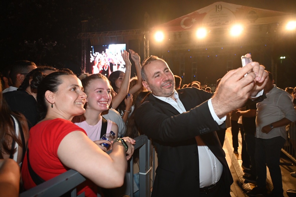 KURTULUŞ KONSERLERİ BURAY İLE DEVAM ETTİ