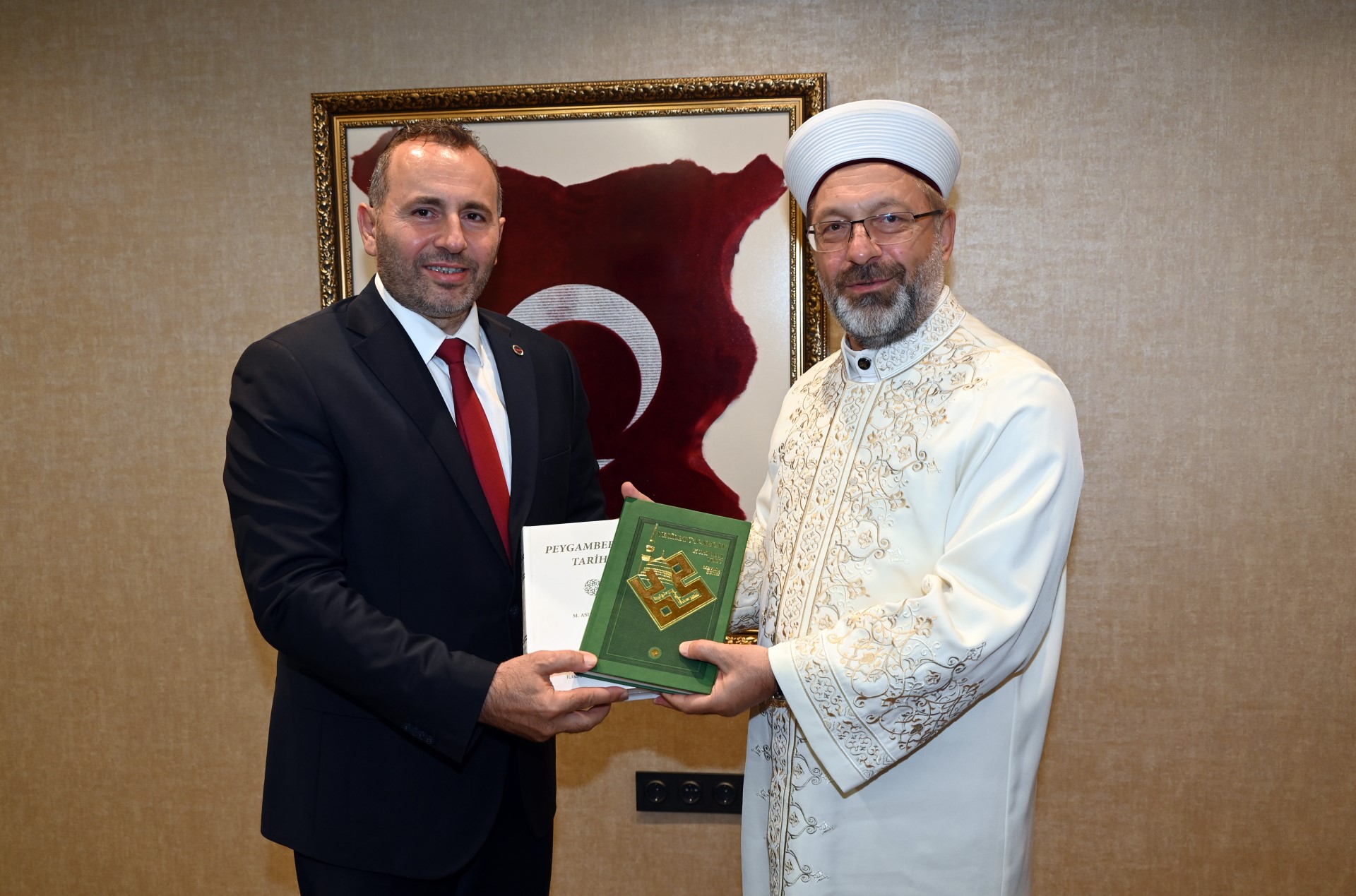 DİYANET İŞLERİ BAŞKANI PROF. DR. ALİ ERBAŞ’TAN BAŞKAN MUSTAFA TUTUK’A ZİYARET