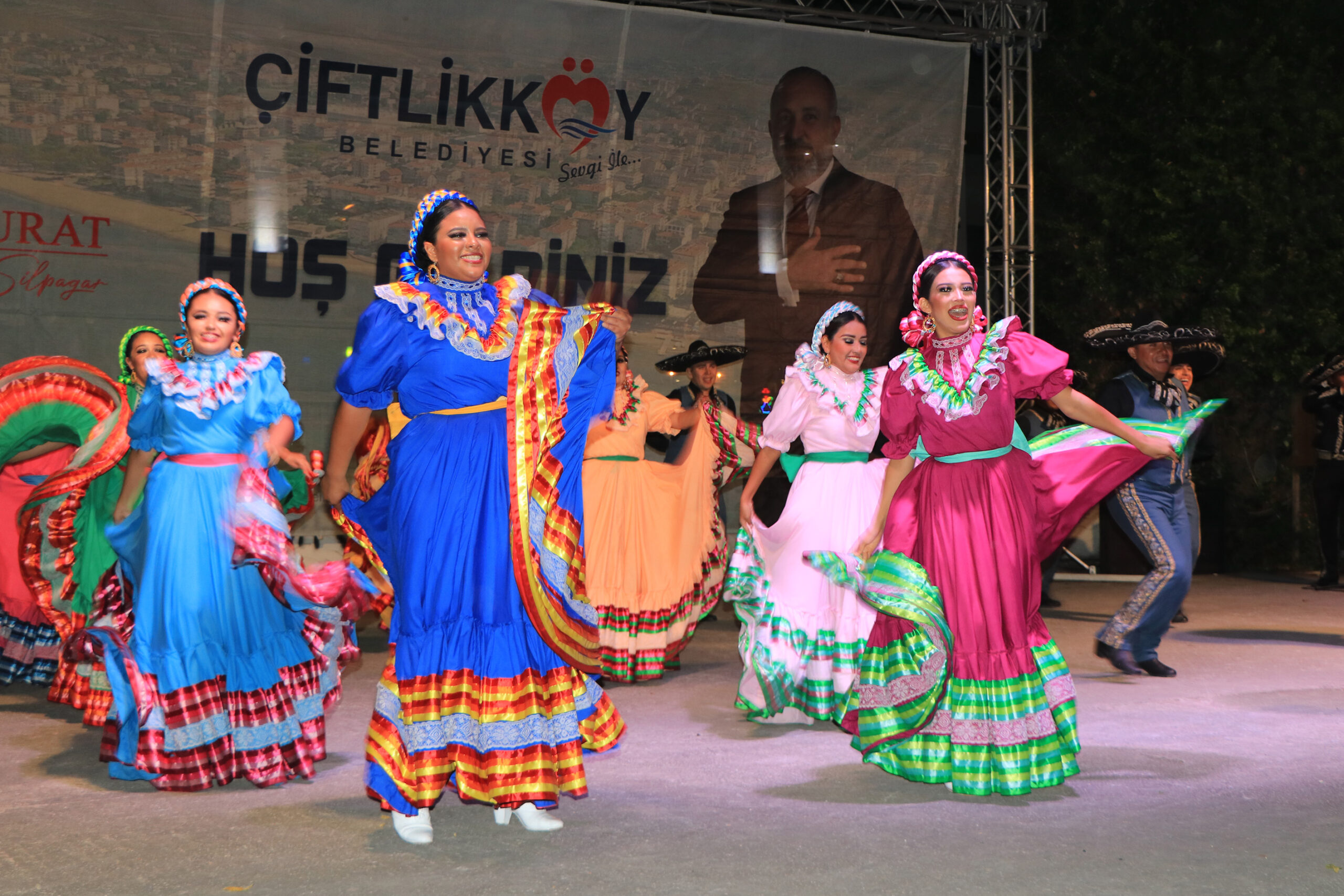 ÇİFTLİKKÖY’DE TUFAG RÜZGARI ESTİ