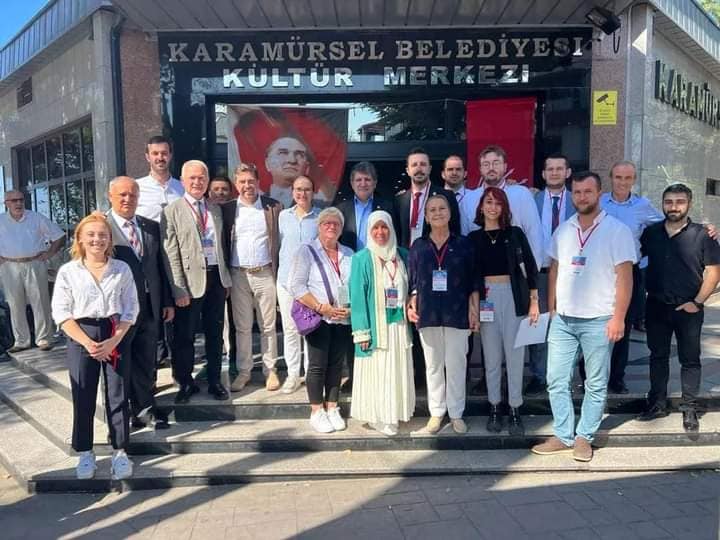 KARAMÜRSEL CHP’DE ‘ANIL AKSU’ GÜVEN TAZELEDİ