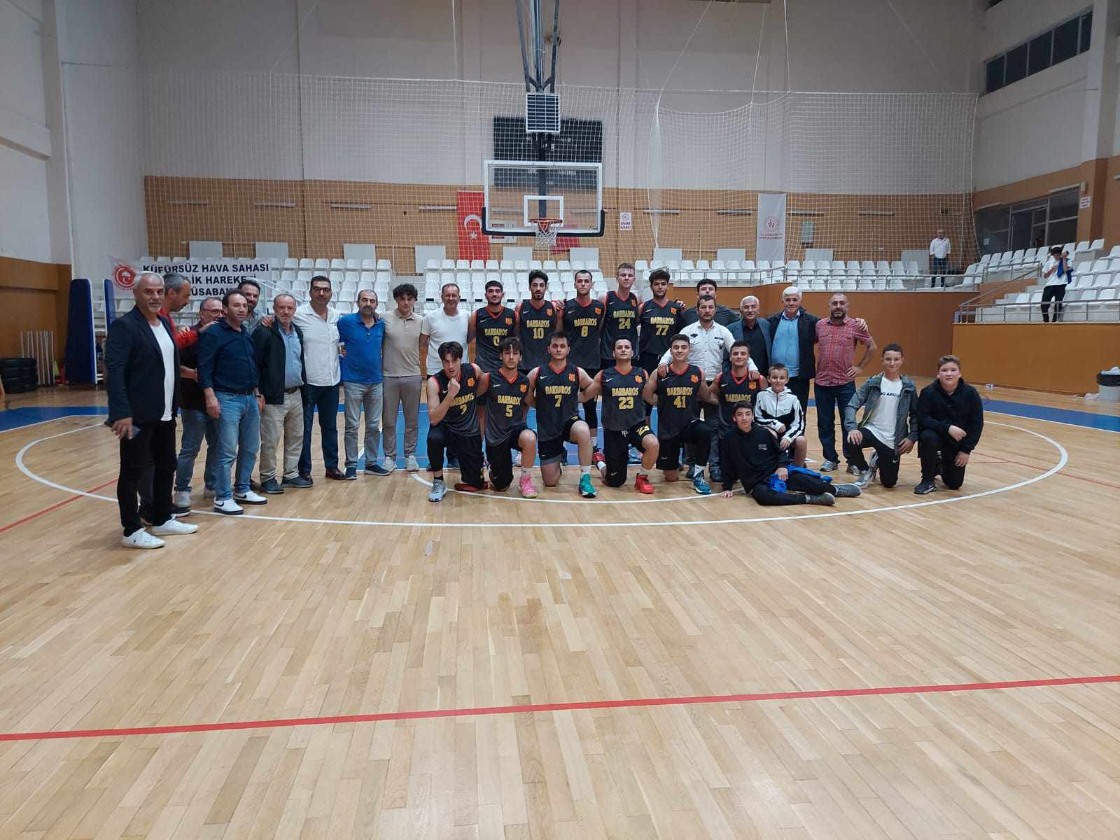 KARAMÜRSEL BARBAROS SPOR, BASKETBOL’DA FARK YARATTI