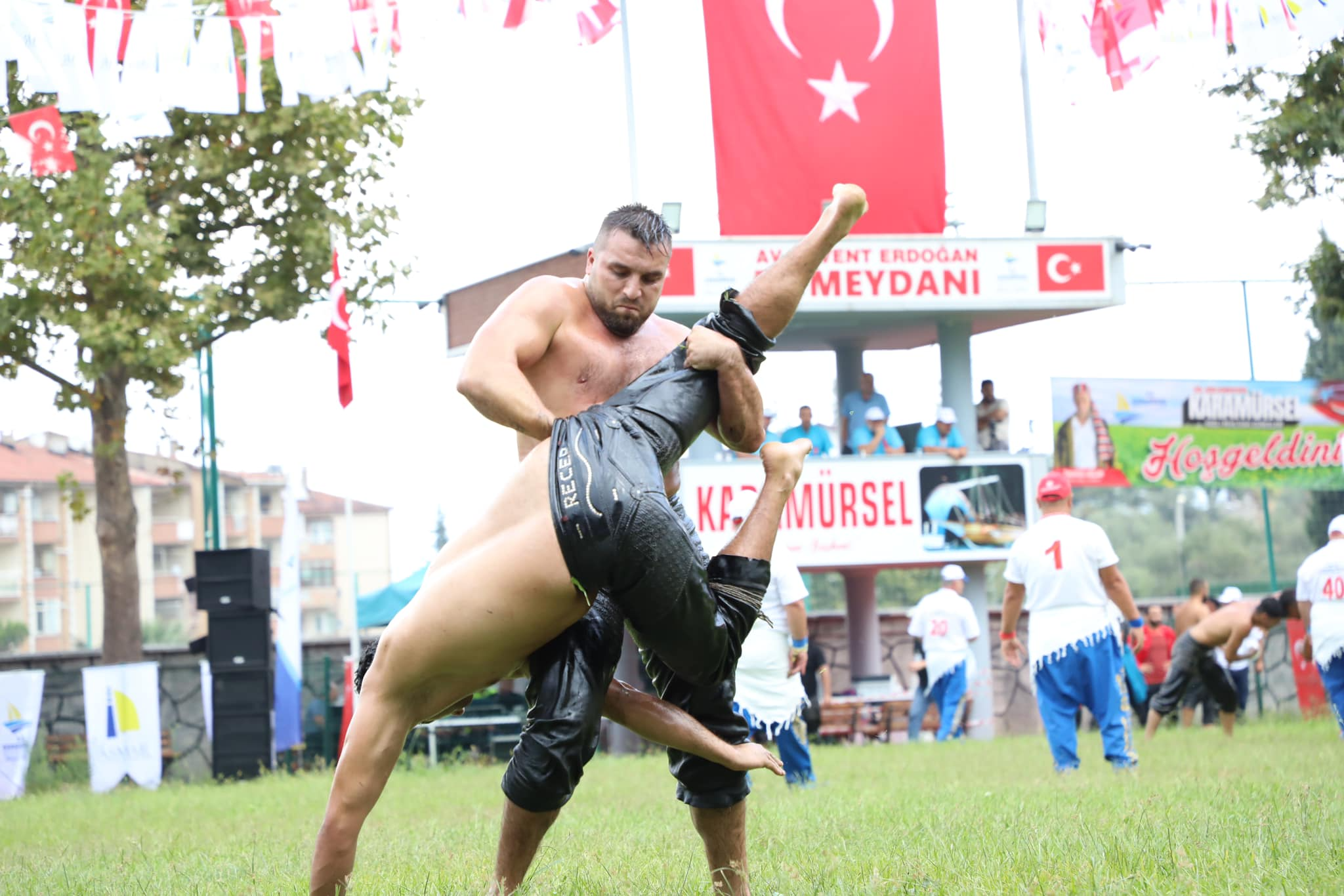 Karamürsel güreşleri, kırkpınar’ı aratmadı