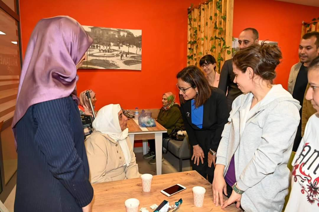 VALİ KAYA, YALOVA EĞİTİM VE ARAŞTIRMA HASTANESİNİ ZİYARET ETTİ