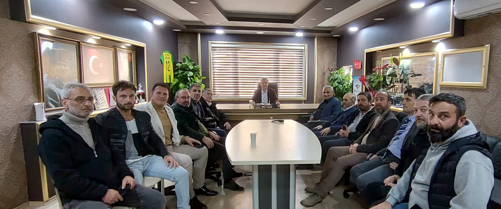 Palaşoğlu, aday adaylığını açıkladı