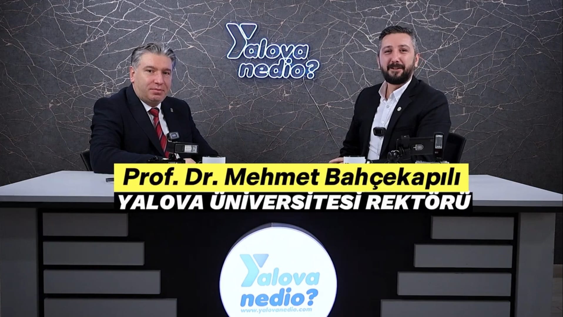 BAHÇEKAPILI:’ALTINOVA MYO’NUN REKTÖRÜ, DR. METİN ORAL’DIR’