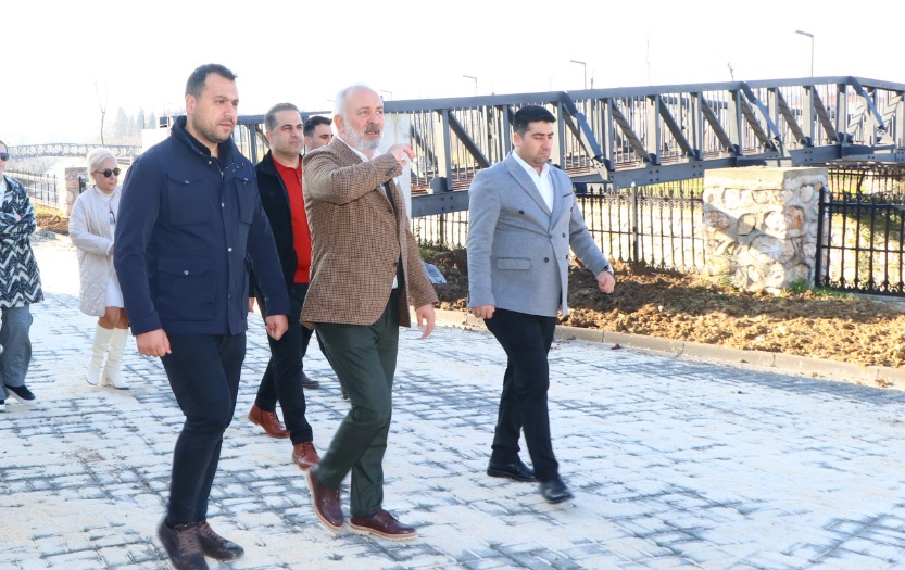 100. YIL YÜRÜYÜŞ YOLU’NDA PEYZAJ ÇALIŞMALARI BAŞLADI