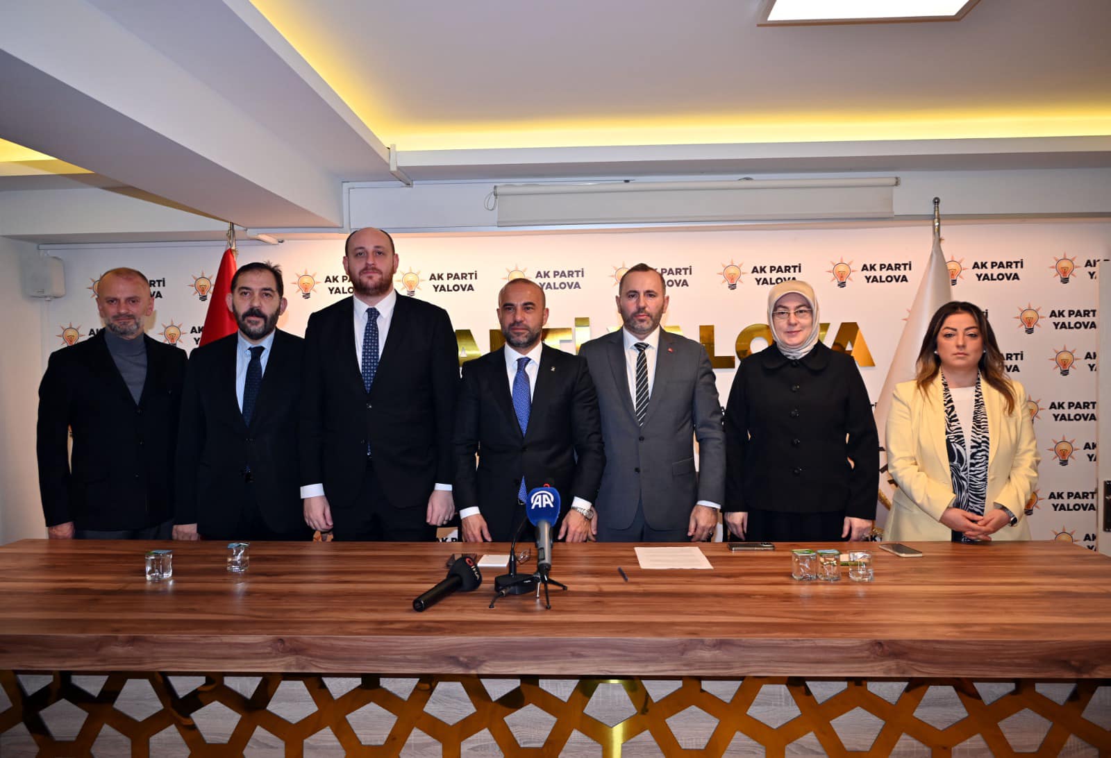 AK PARTİ YALOVA’DA SEÇİM STARTINI VERDİ