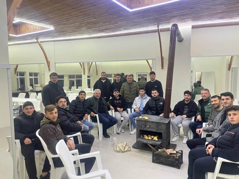 REYHAN:’KAYTAZDERE’DE GENÇLERİMİZİN FİKİRLERİNE ÖNEM VERİYORUZ’