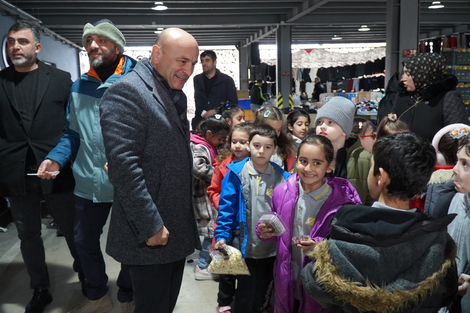 ALTINOVALI ÇOCUKLAR TATİLE KERMESLE GİRDİ