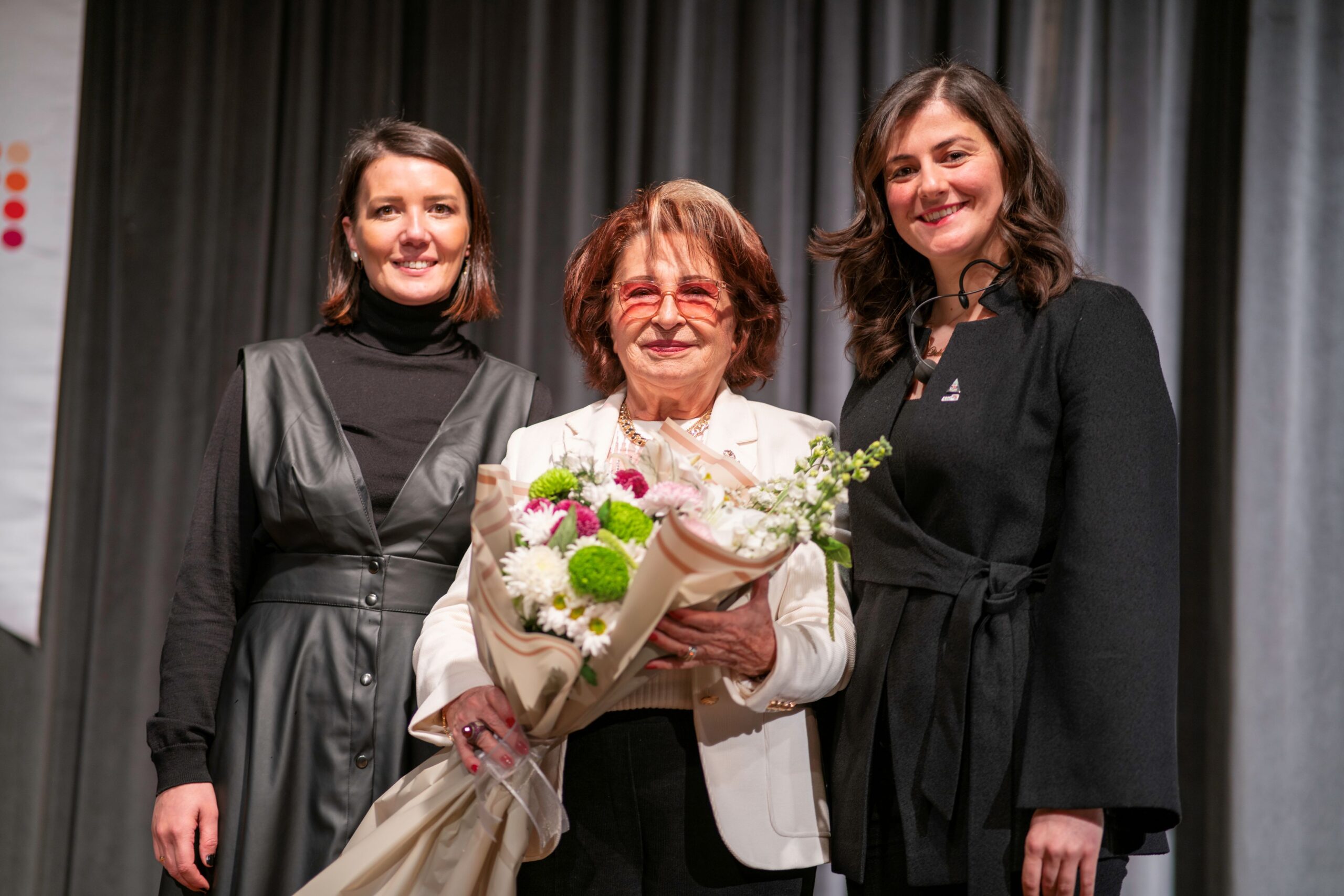 AKKİM PSİKİYATRİST VE YAZAR DR. BUDAYCIOĞLU’NU YALOVA İLE BULUŞTURDU