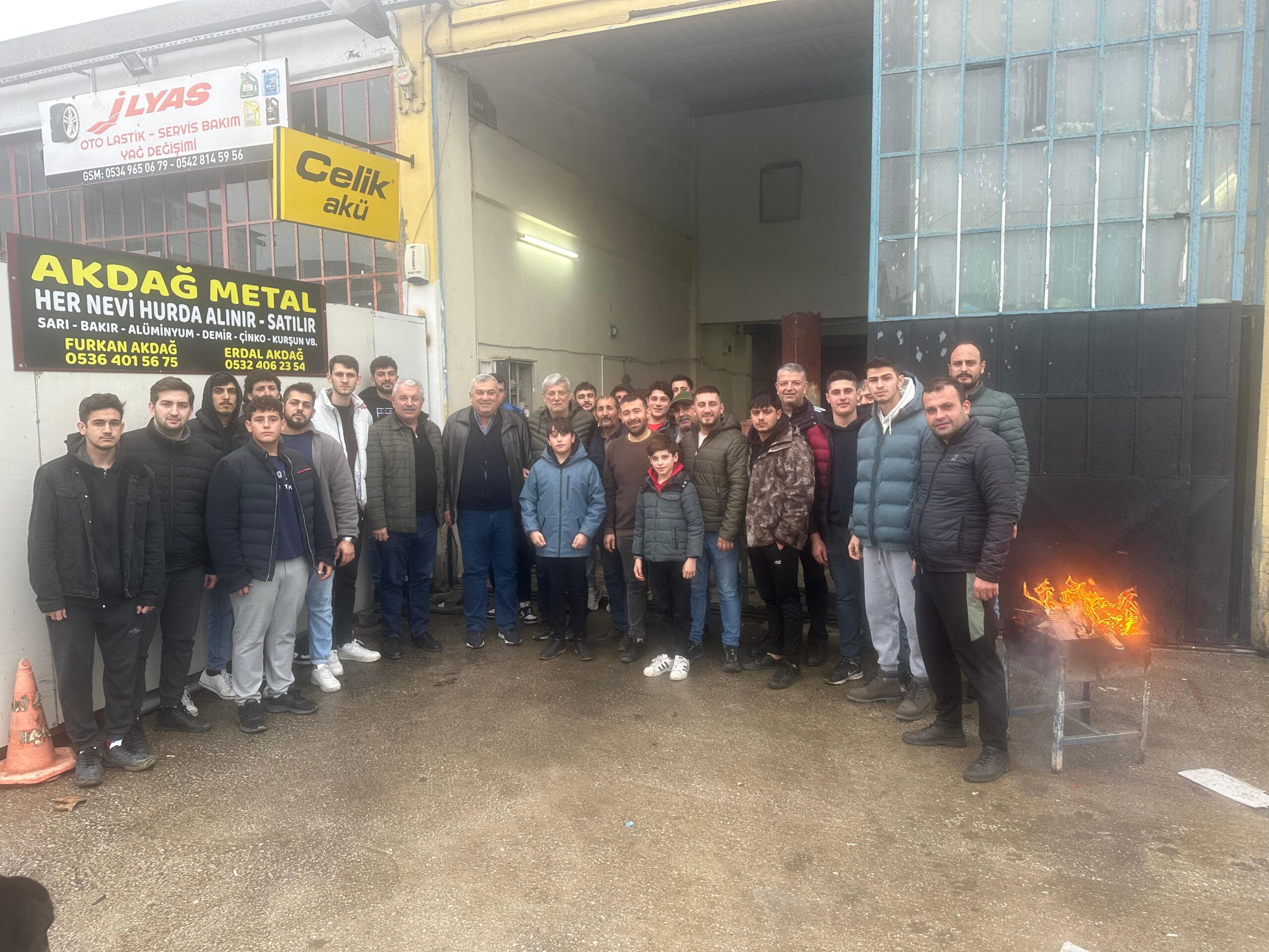 BELEDİYE BAŞKAN ADAYI REYHAN GENÇLERLE BİR ARAYA GELMEYE DEVAM EDİYOR