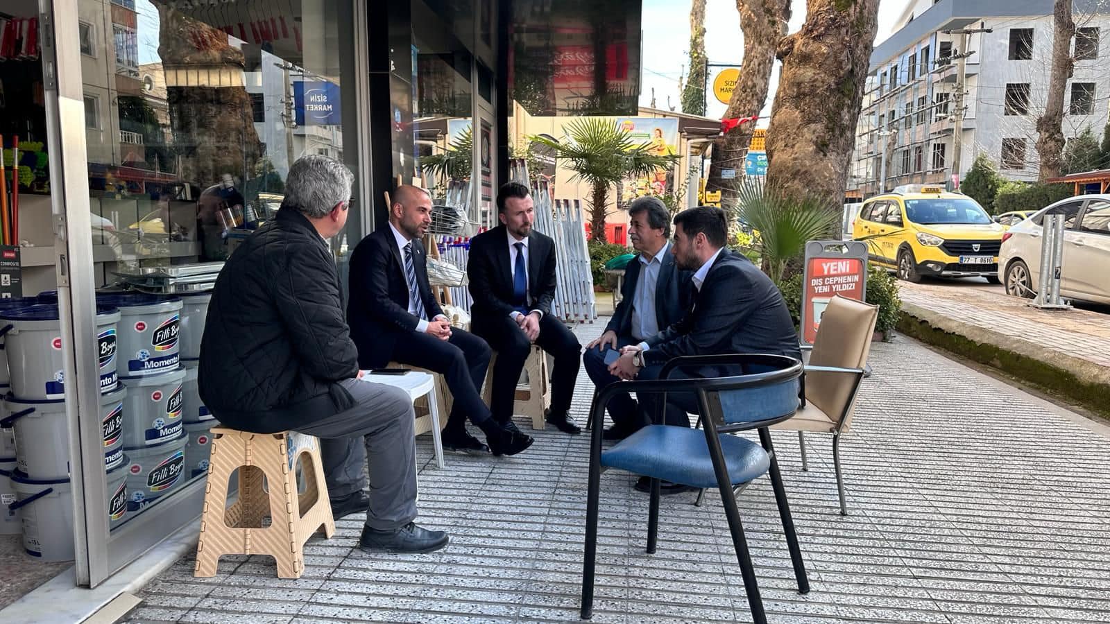 GÜÇLÜ ÇİFTLİKKÖY’DE SAHAYA İNDİ