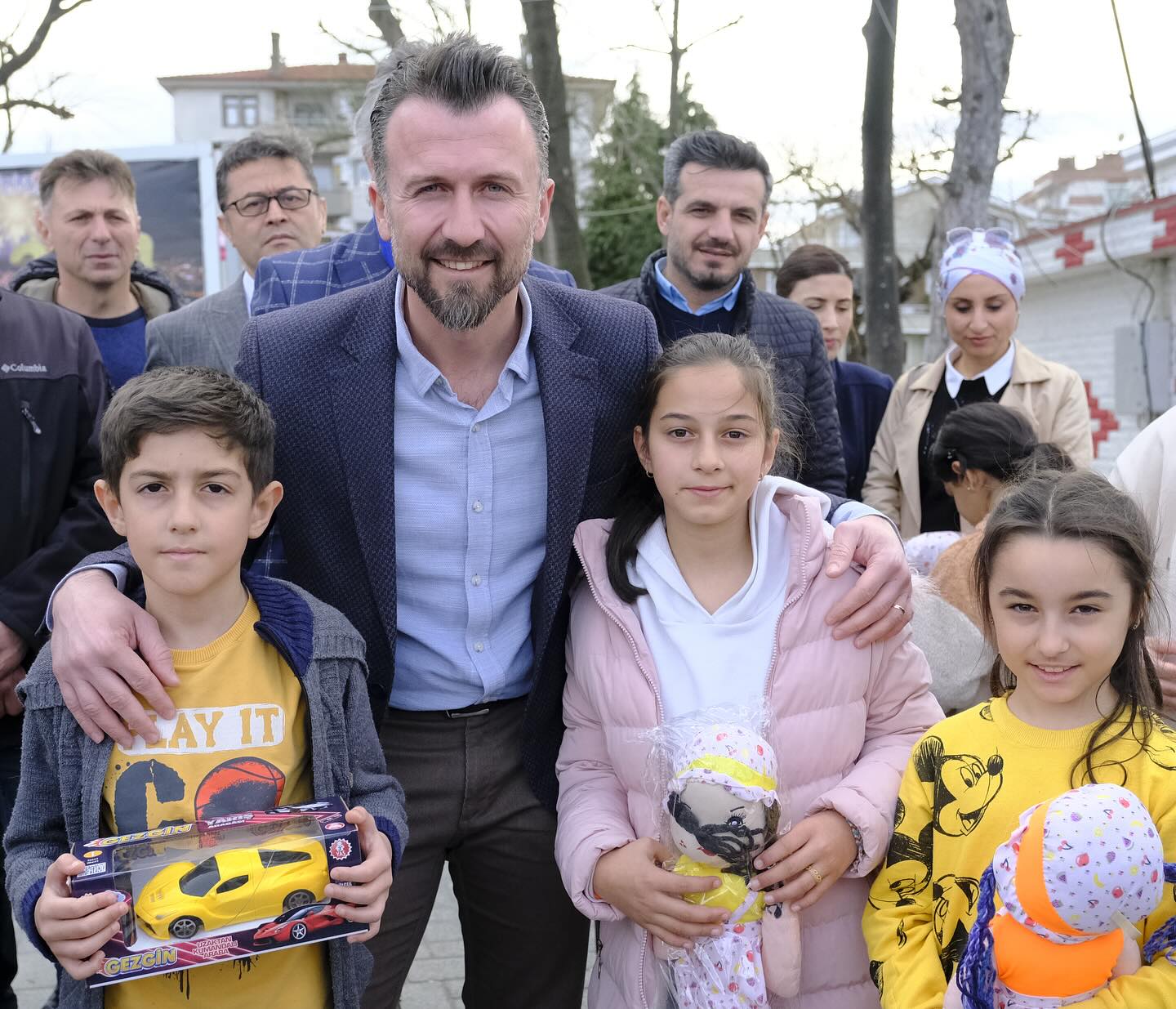 BAŞKAN ADAYI DR. HACI:’ÇOCUKLARIMIZIN MUTLULUĞU, BİZİM MUTLULUĞUMUZ’