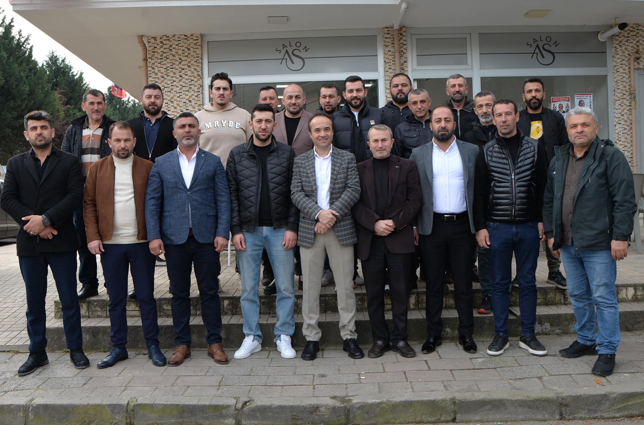 BAŞKAN ADAYI ÖZYİĞİT ESNAFLA BİR ARAYA GELDİ