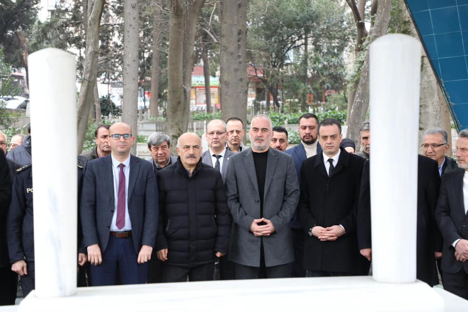 KARAMÜRSEL’DE 1 MART ÜSKÜDAR VAPURU FACİASI ANMA TÖRENİ