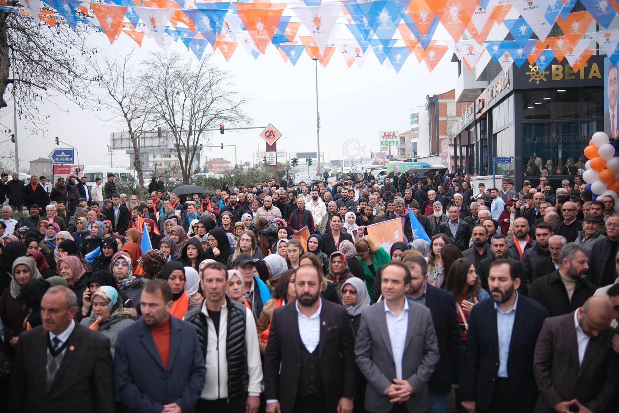 YOK BÖYLE SKM AÇILIŞI.. TAVŞANLI’DA AK PARTİ ŞOV YAPTI