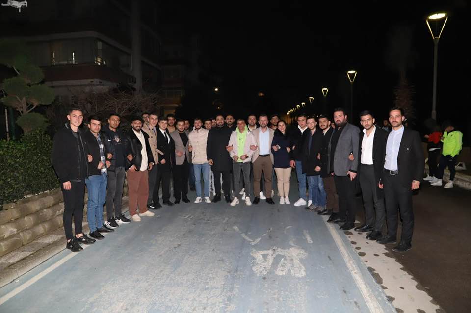 HACI, GENÇLERLE BİR ARAYA GELDİ