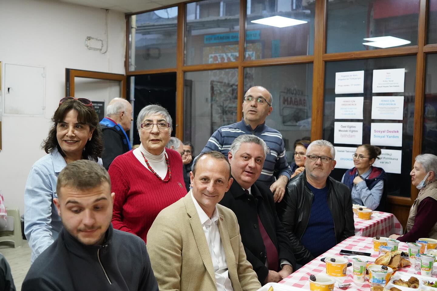 GÜREL VE YELE İFTARI YENİ YAŞAM ENGELLİLER DERNEĞİNDE AÇTI