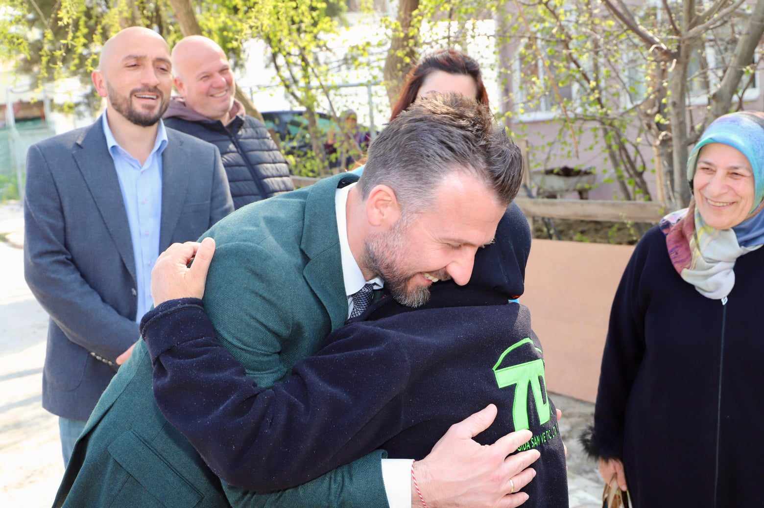 HACI’DAN KAPI KAPI ZİYARET